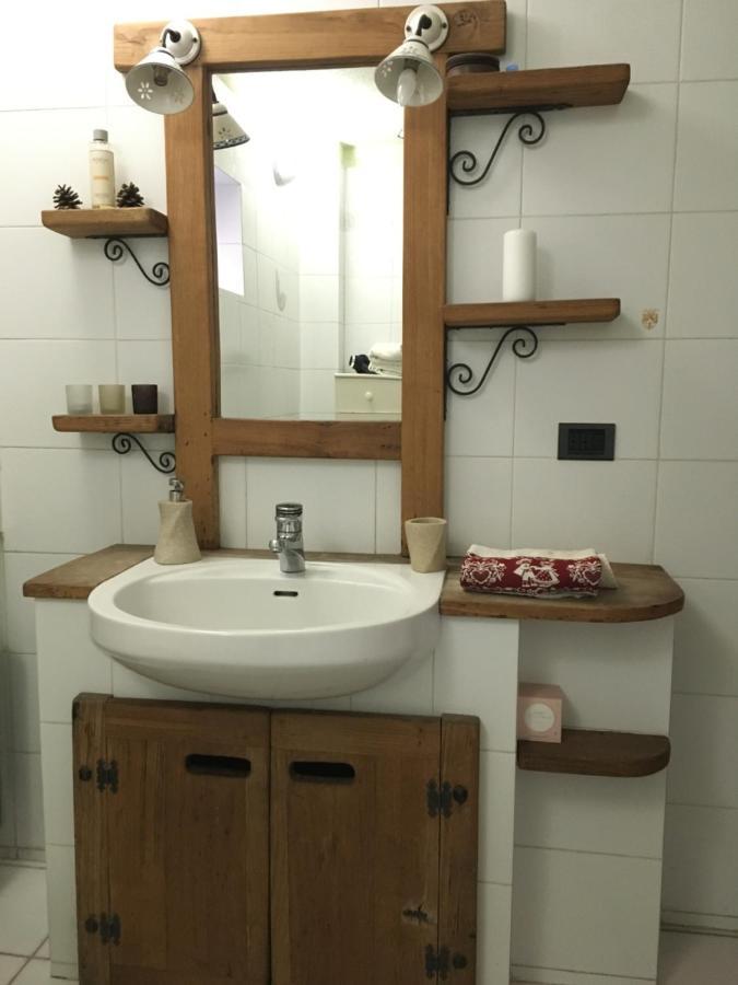 La Casa Del Bosco Apartman Aosta Kültér fotó