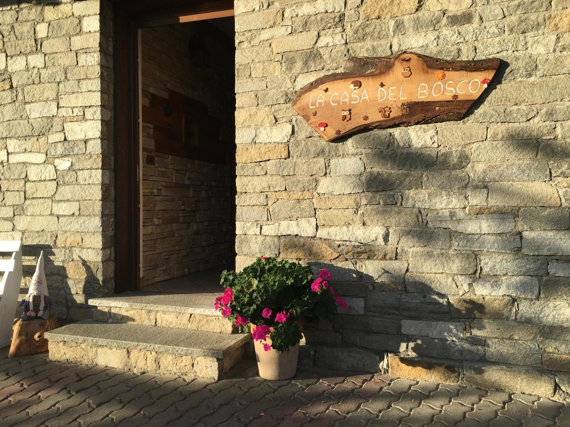 La Casa Del Bosco Apartman Aosta Kültér fotó